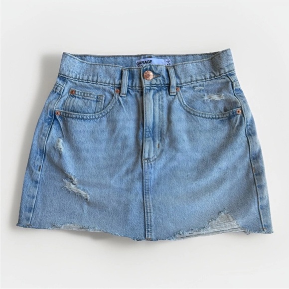 Women’s Garage Classic Light wash Distressed Denim Short Mini Skirt, Size XS Y2K - Picture 2 of 7